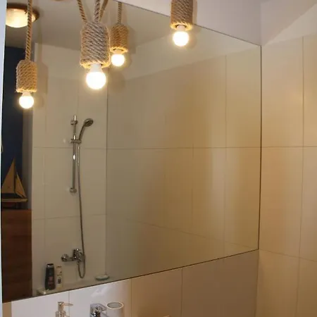 Zeglarska Przystan Apartment